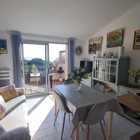 3 Pieces Avec Balcon Et Acces A - Fr-1-780-55 Appartement *