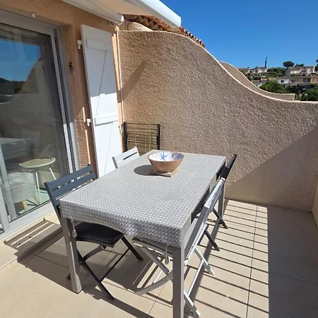 3 Pieces Avec Vue Dans Avec Piscine Proche - Fr-1-780-55 Lägenhet Sainte-Maxime